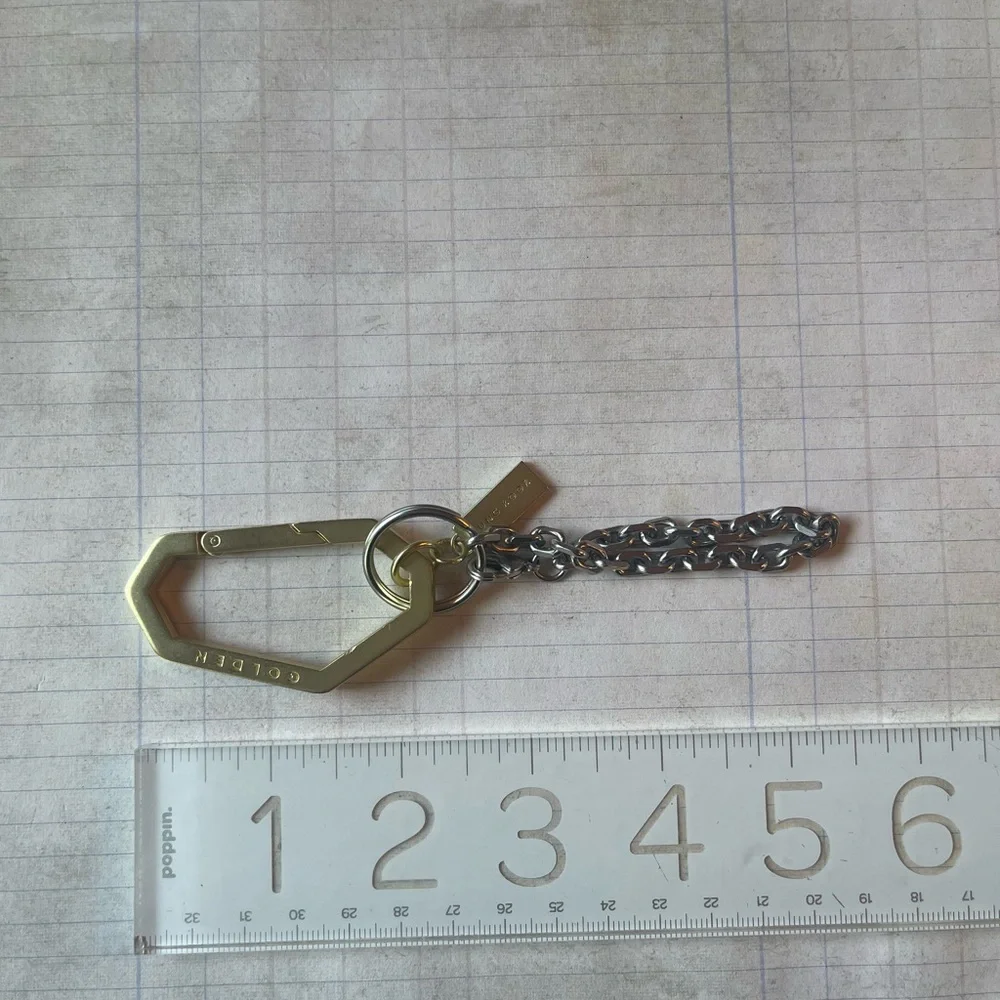 BTS JUNGKOOK Golden Keyring - Picture 9 of 9